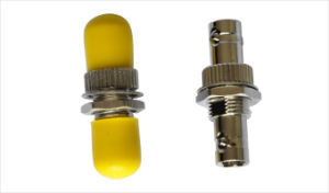 Yellow Simplex St To St Adaptor Vật liệu kim loại sợi quang cho mạng Ftth