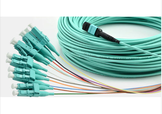 Trung Quốc Dây nối MPO Multimode 12 sợi cho mạng FTTB 850 Nm - Suy giảm 3,5dB / Km nhà cung cấp
