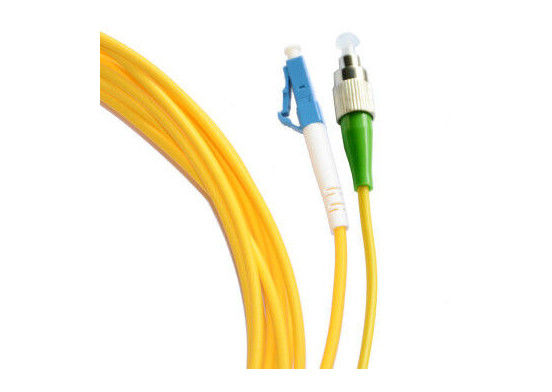 Corning G657 Sợi cáp quang Cáp có độ dài tùy chỉnh Mất chèn thấp nhà cung cấp