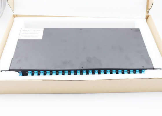 Đầu nối LC / UPC DWDM Mux Demux 1537,40nm Bước sóng cho Bộ khuếch đại sợi quang nhà cung cấp